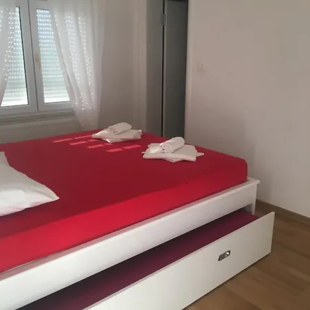 Doma Apartment *